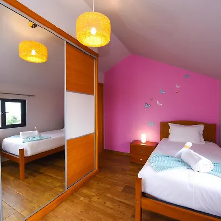 The Cozy Pink House * Ponta do Sol (Madeira)