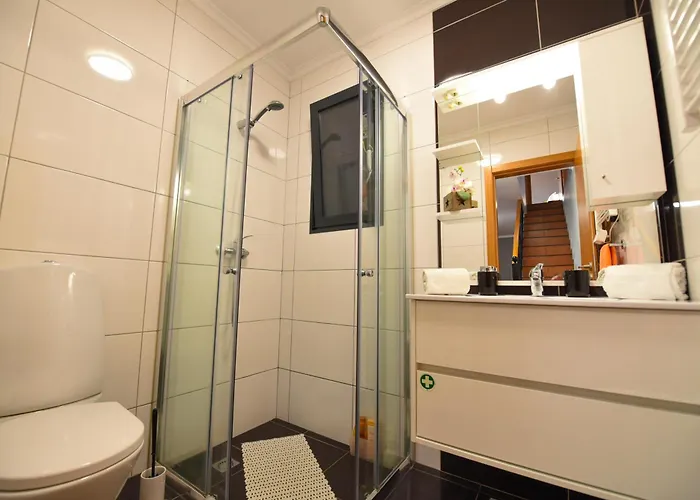 The Cozy Pink House *